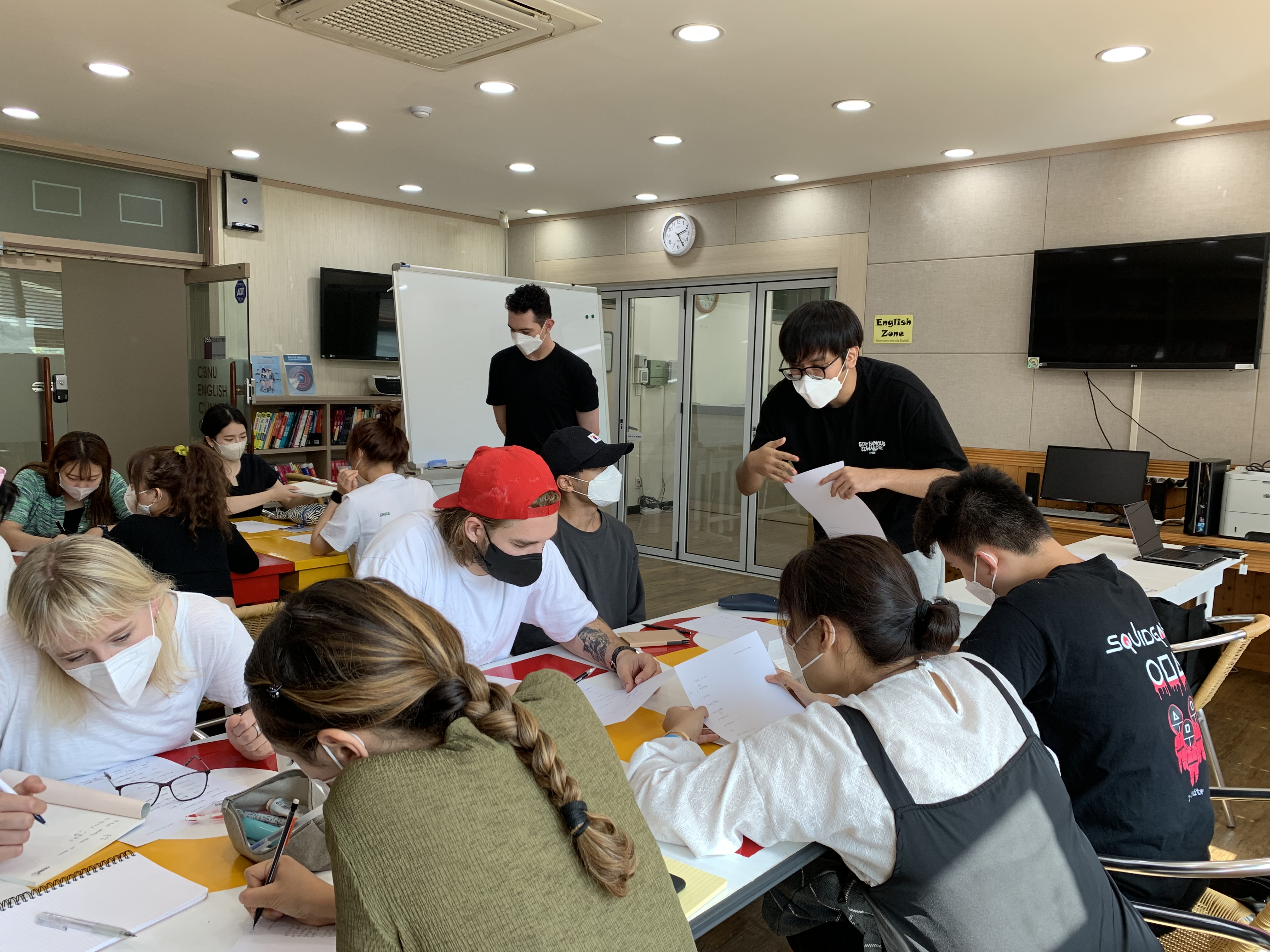 [2022 Fall 한국어 Study Club] Greeting & Self-introduction